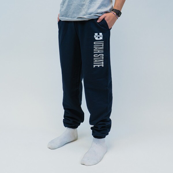 utah state sweatpants pockets